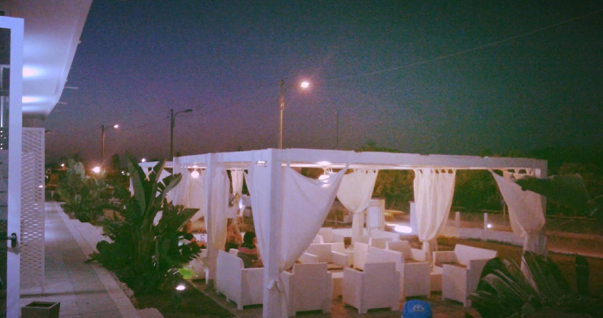 Oasis Park Hotel Торре дель'Орсо Экстерьер фото